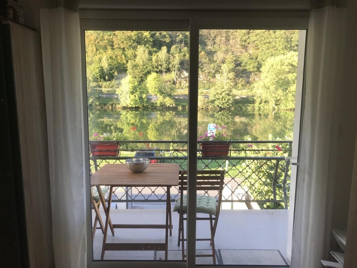 La Rose Sur Meuse Villa Haybes Dış mekan fotoğraf